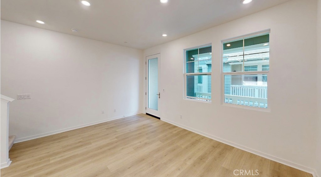 16434 Whittier Boulevard 3