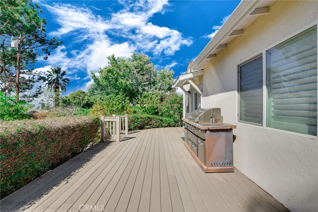 1318 Rolling Hills Road