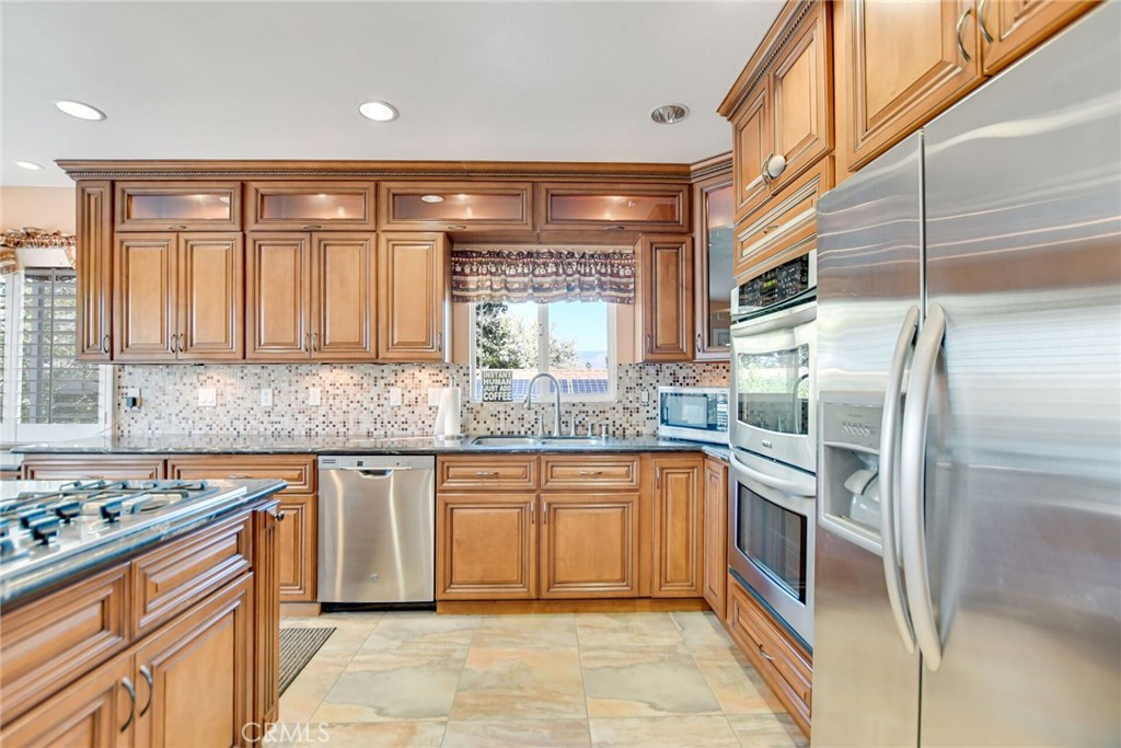 1318 Rolling Hills Road
