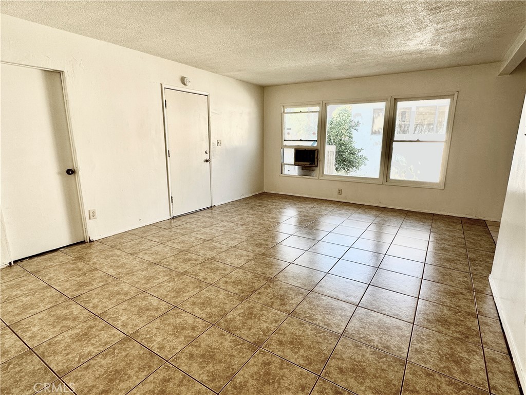 916 Orange Street