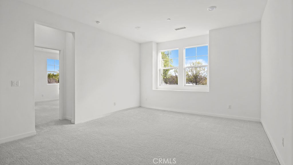 16438 Whittier Boulevard 3