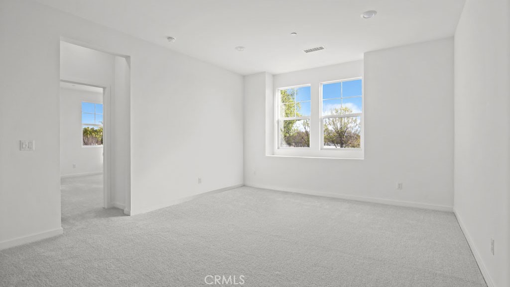16438 Whittier Boulevard 3