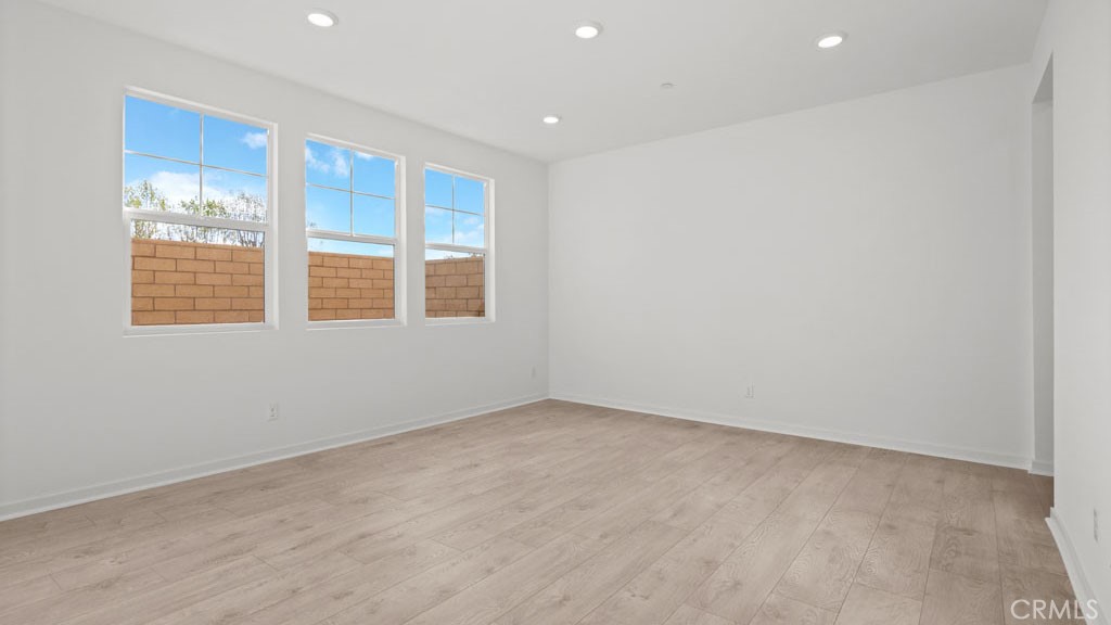 16438 Whittier Boulevard 3