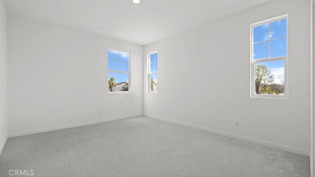 16438 Whittier Boulevard 3