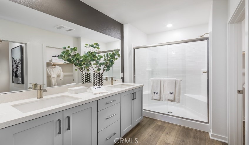 4102 E Axis Privado 204