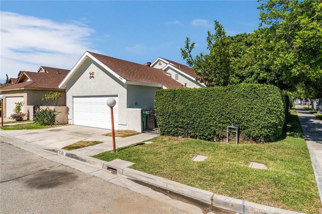 4341 Fountain Villas Court