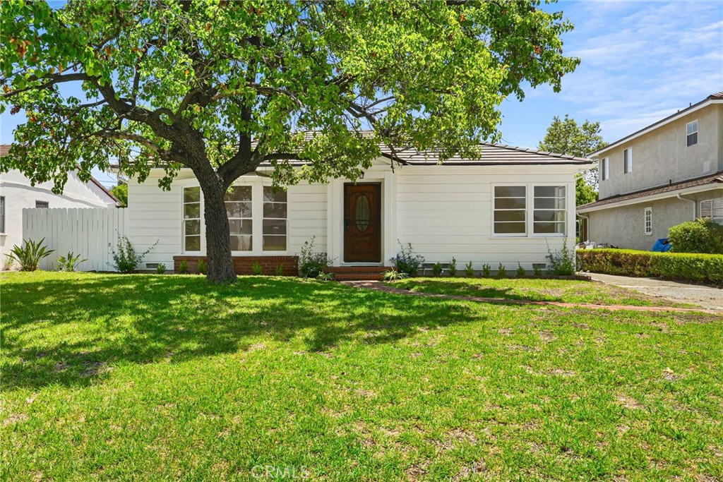 406 S Golden West Avenue