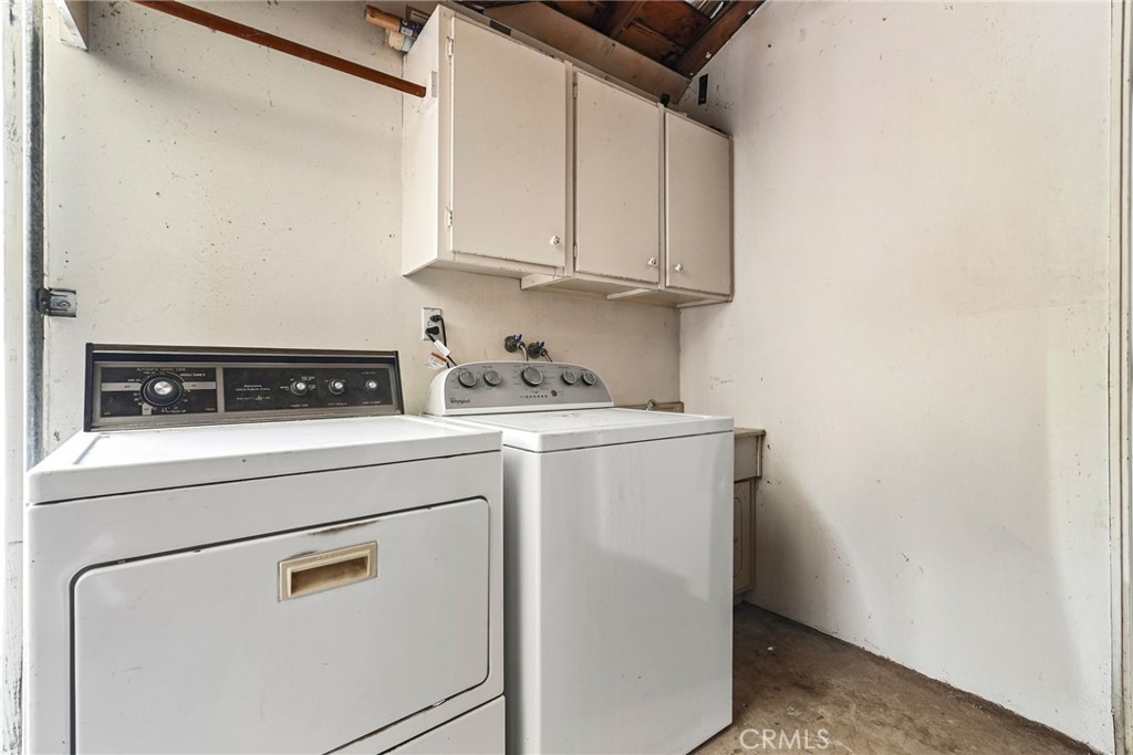 406 S Golden West Avenue