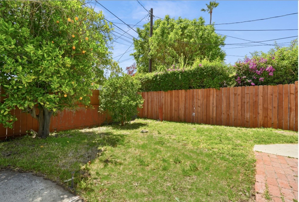 406 S Golden West Avenue