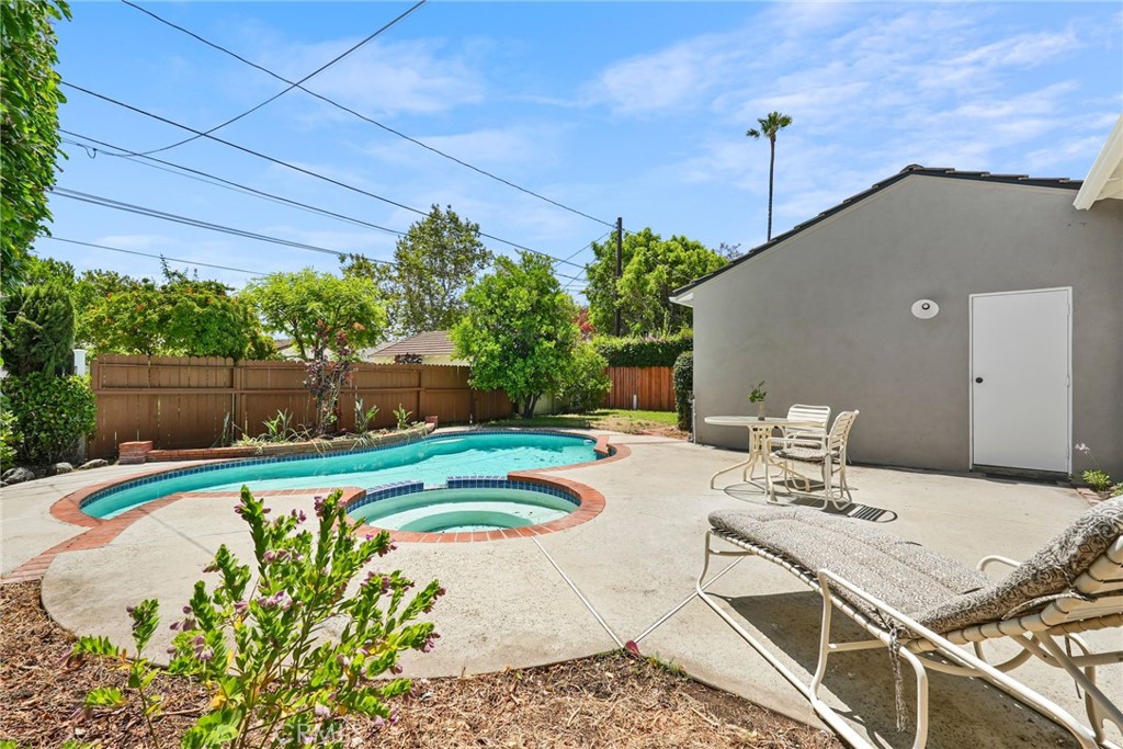 406 S Golden West Avenue