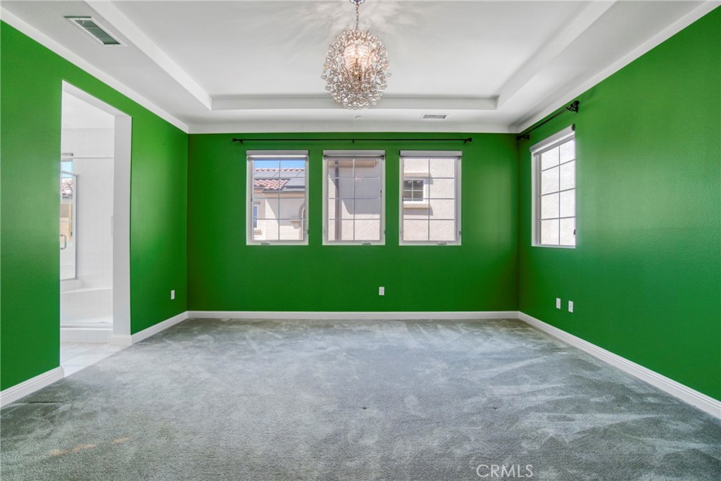 20817 W Bur Oak Circle