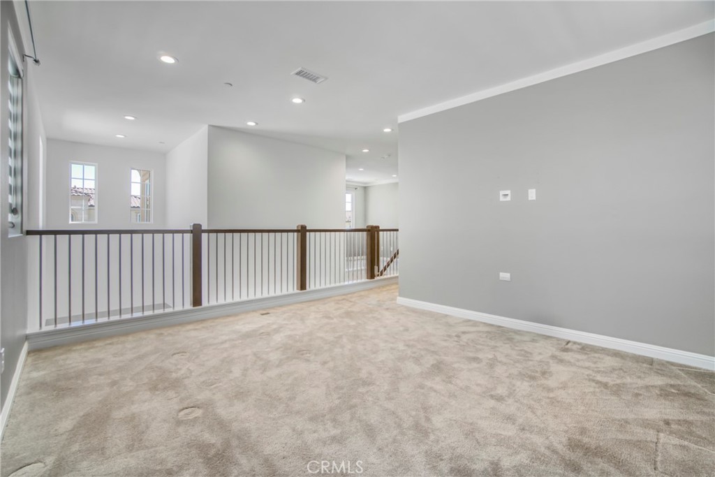 20817 W Bur Oak Circle