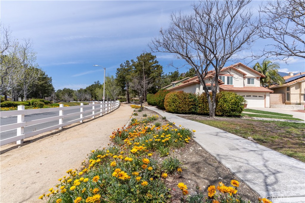 6870 Sorrento Road
