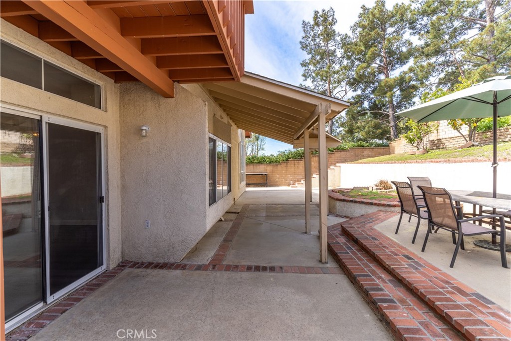 6870 Sorrento Road