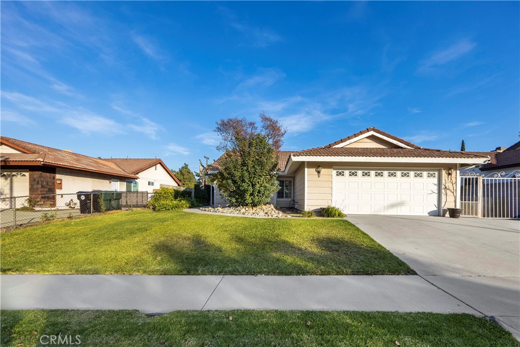 7373 Lemonwood Place