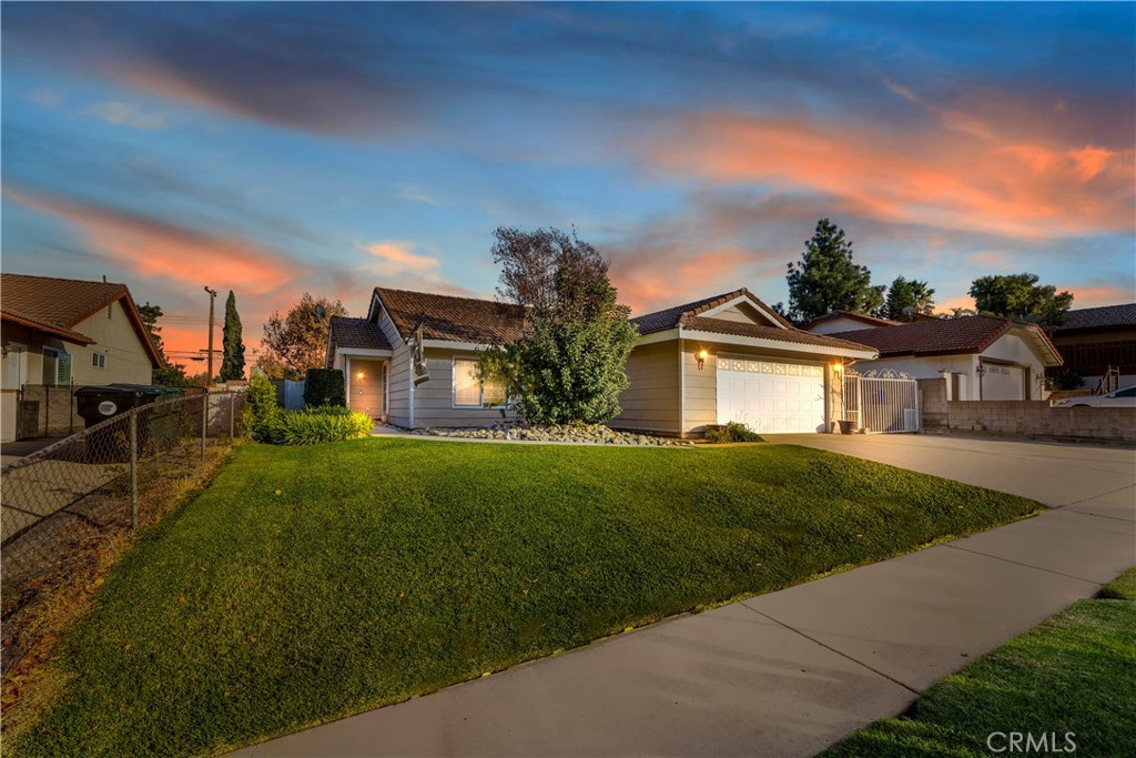 7373 Lemonwood Place