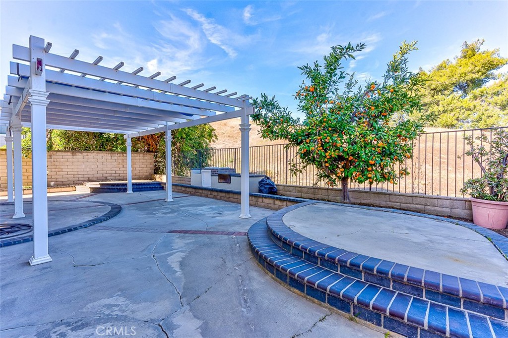1666 Falling Star Lane