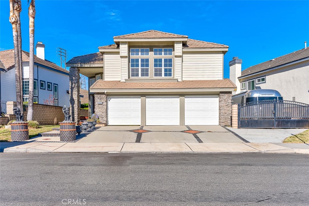 1666 Falling Star Lane