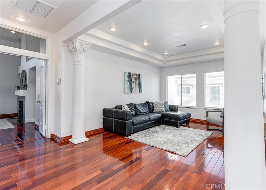 1666 Falling Star Lane