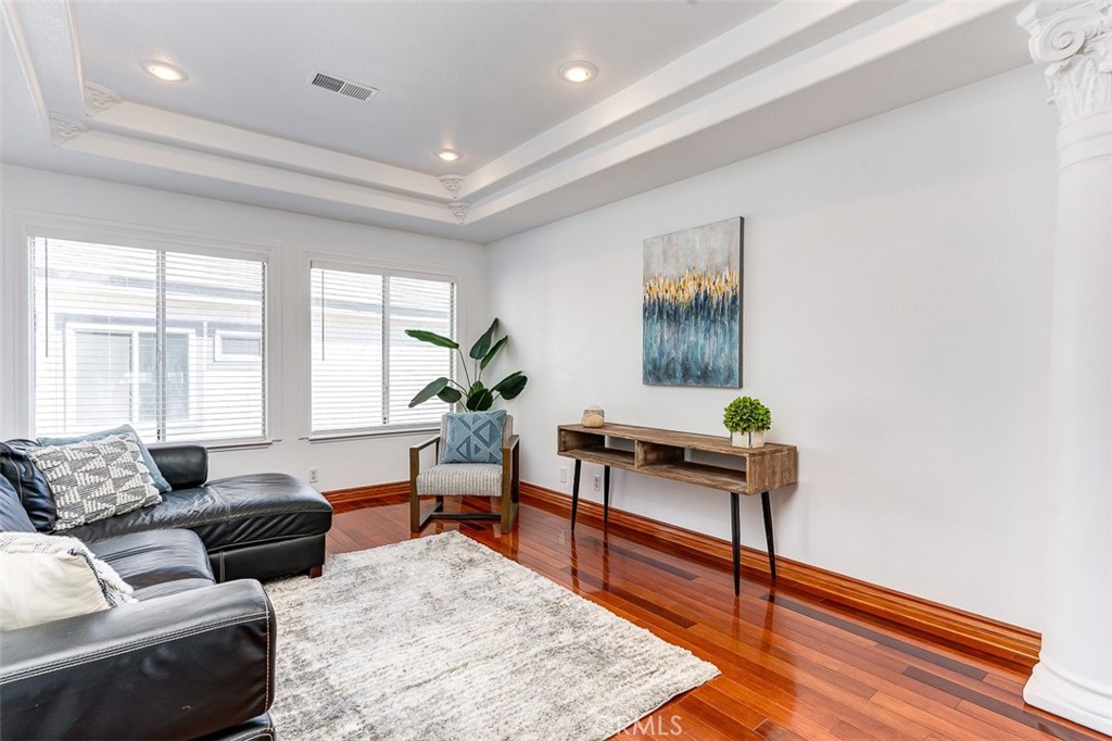 1666 Falling Star Lane