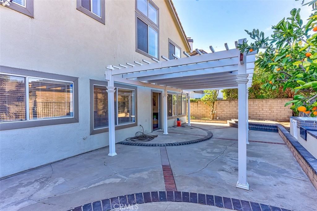 1666 Falling Star Lane
