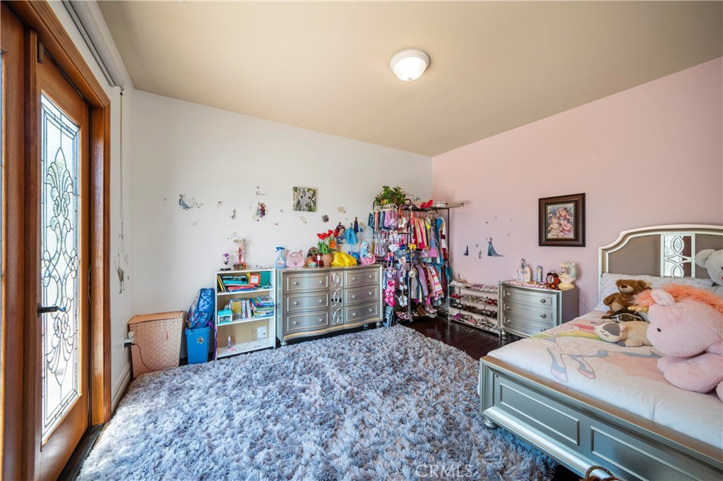 8224 Fieldstream Court