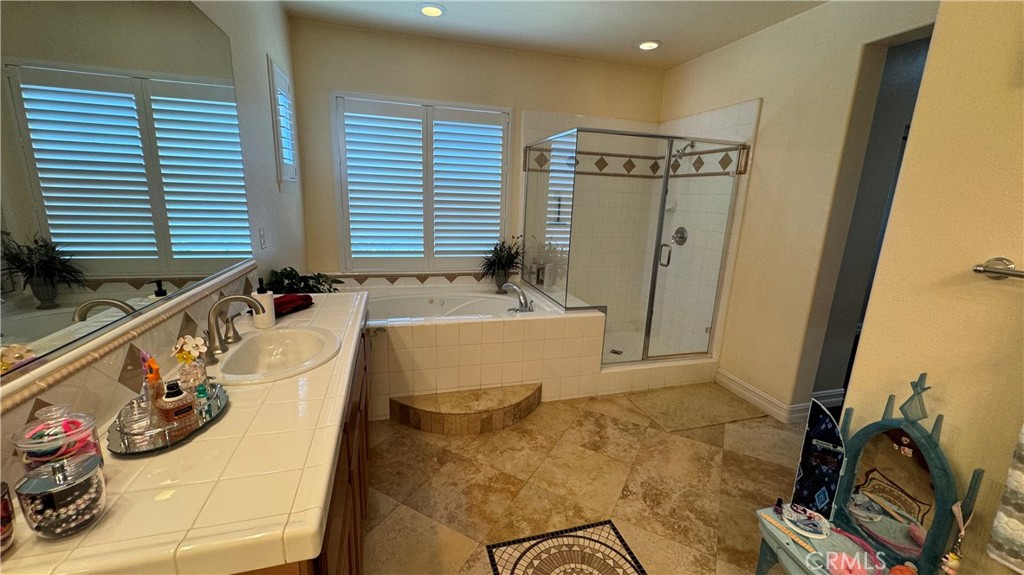 8224 Fieldstream Court