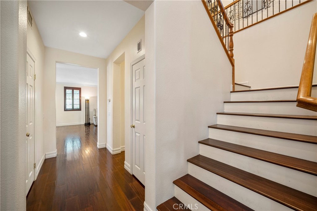 8224 Fieldstream Court