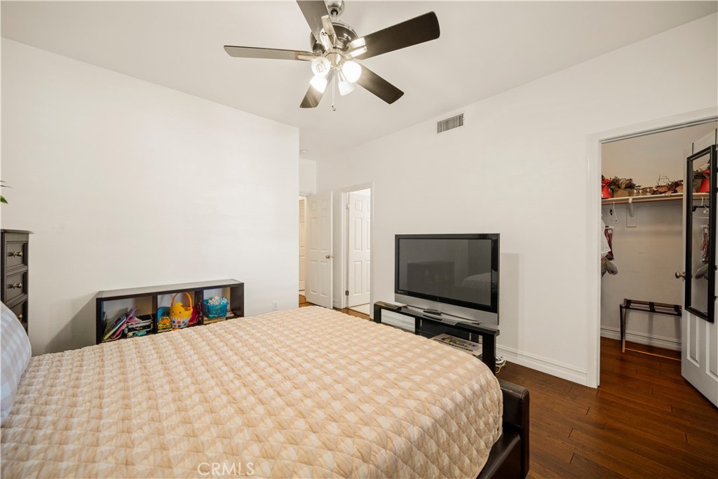 8224 Fieldstream Court