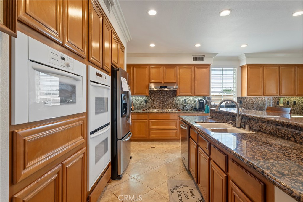 8224 Fieldstream Court