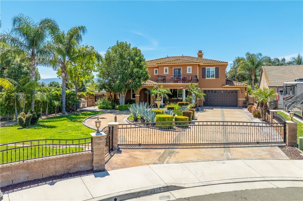 8224 Fieldstream Court