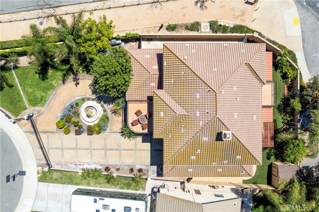 8224 Fieldstream Court