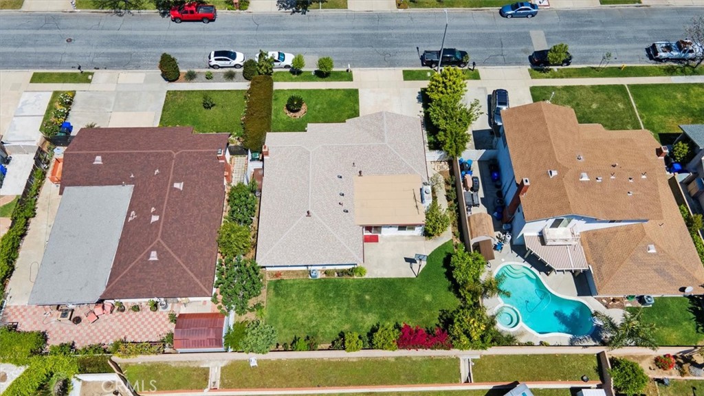 10203 Monte Vista Street