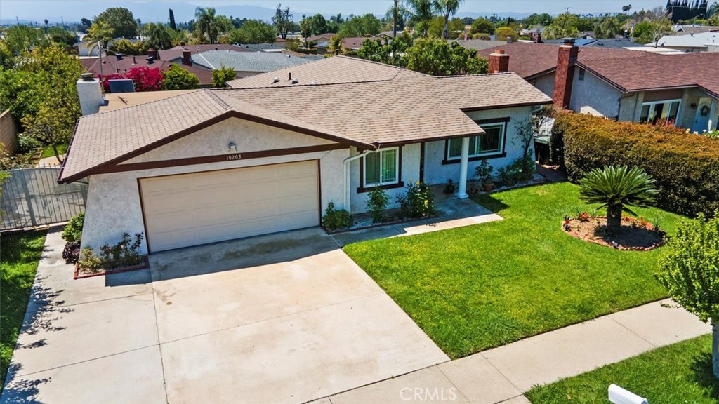 10203 Monte Vista Street