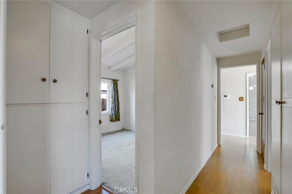 1302 E Carlton Avenue