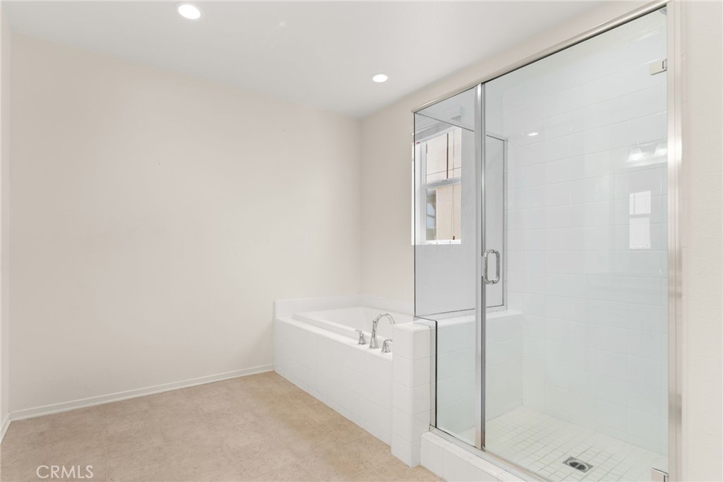 3418 E Paraduxx Privado