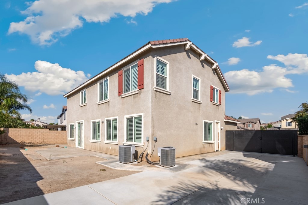 6557 Moonriver Street