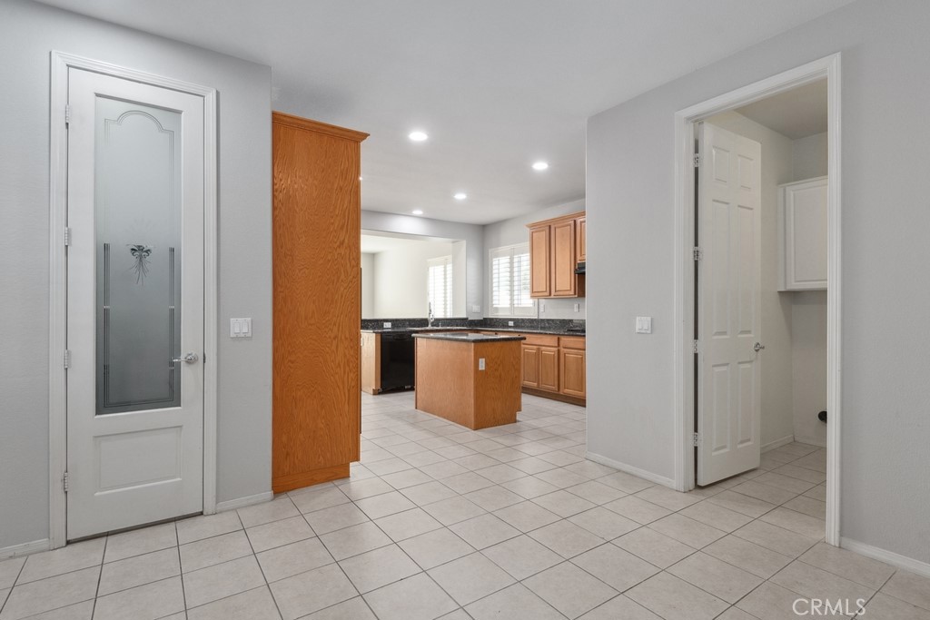 6557 Moonriver Street