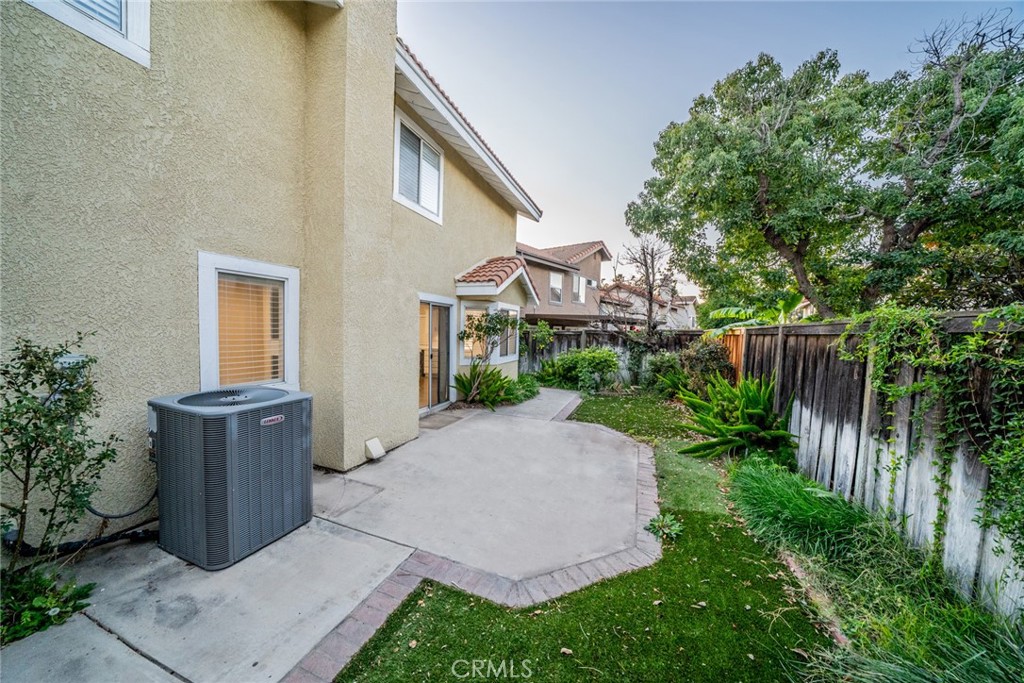 7616 Dickens Court