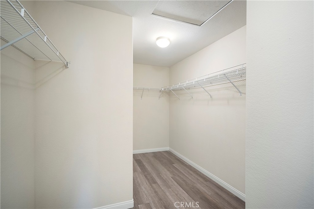 44458 Nighthawk Pass