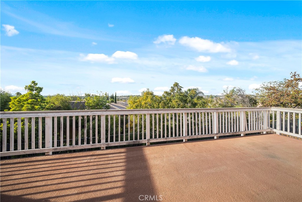 44458 Nighthawk Pass