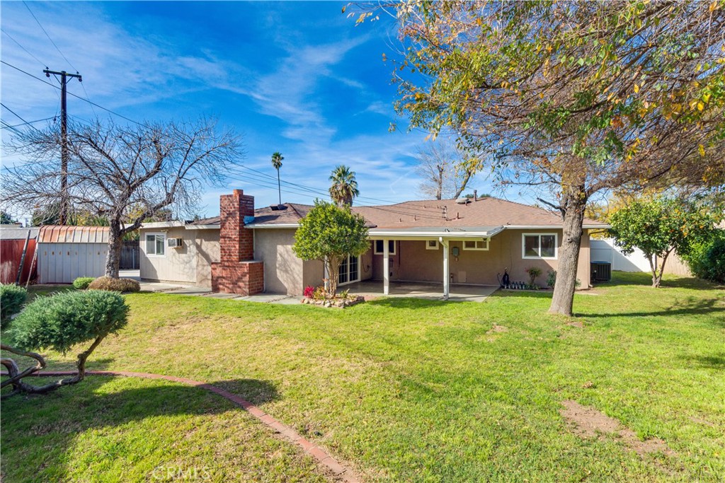 926 E Delaware Avenue