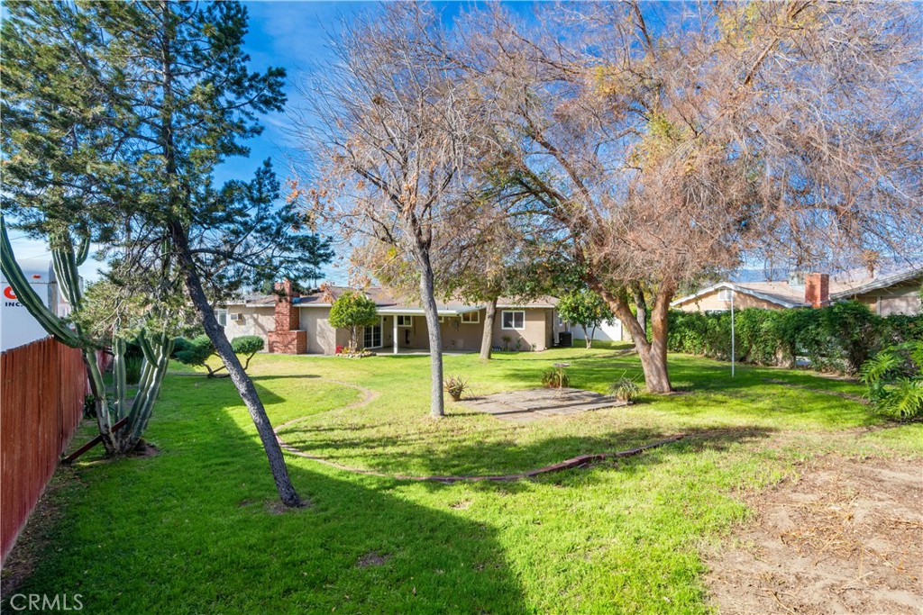 926 E Delaware Avenue