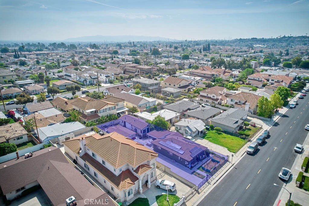 224 N ORANGE Avenue