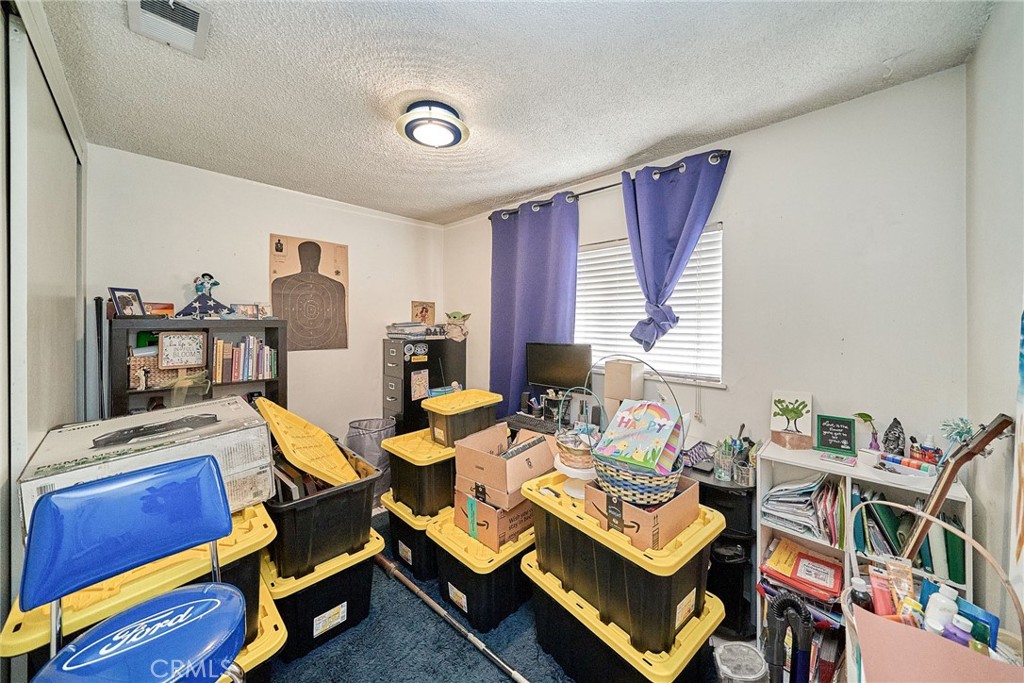 224 N ORANGE Avenue