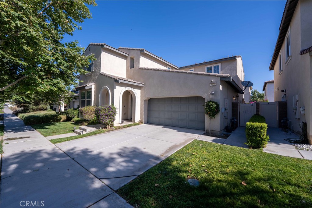 3225 E Denali Drive