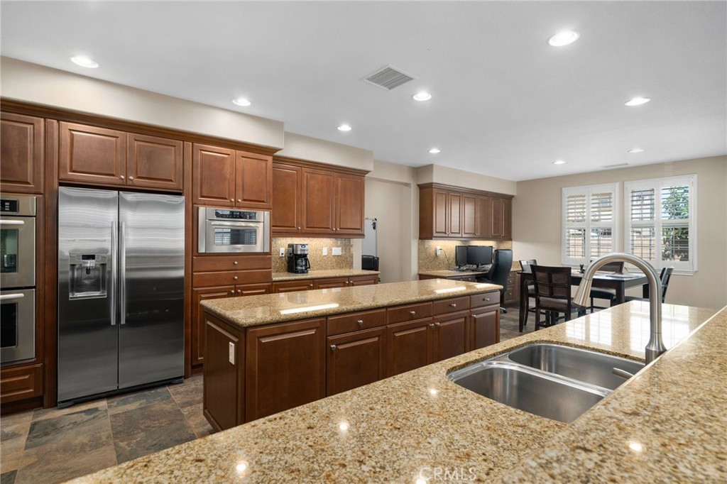 14538 Eagle River Road