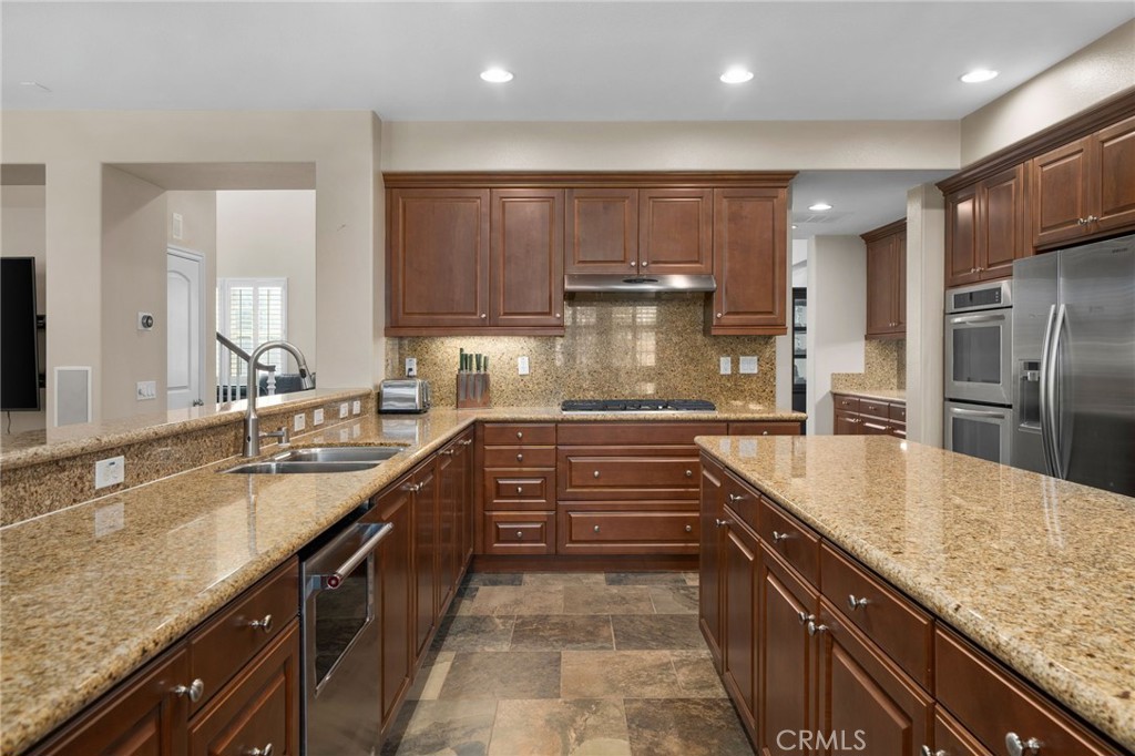 14538 Eagle River Road