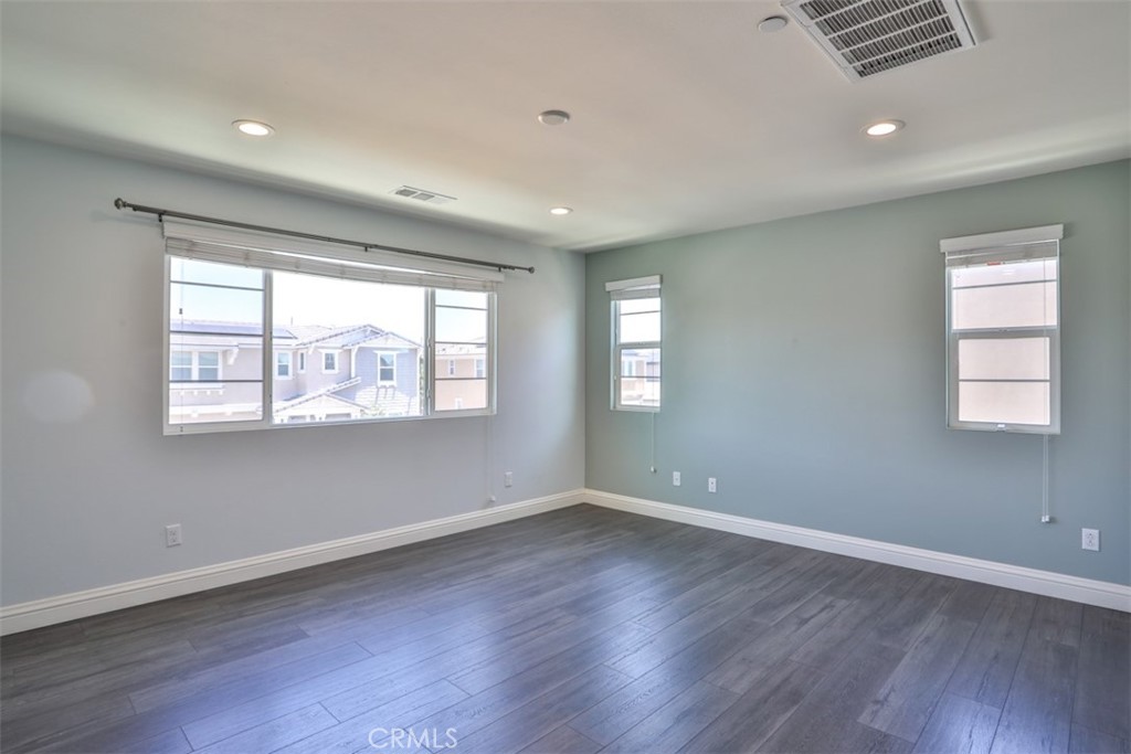 3235 E Olympic Drive