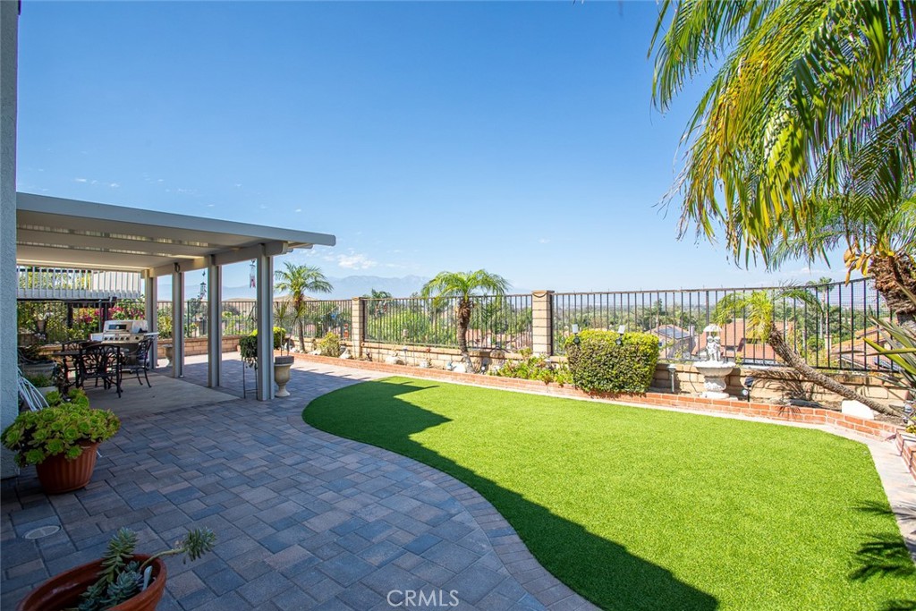 17923 Paseo Del Sol